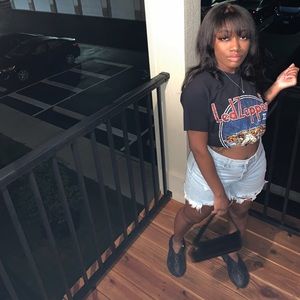 Meet your Posher, Angelena